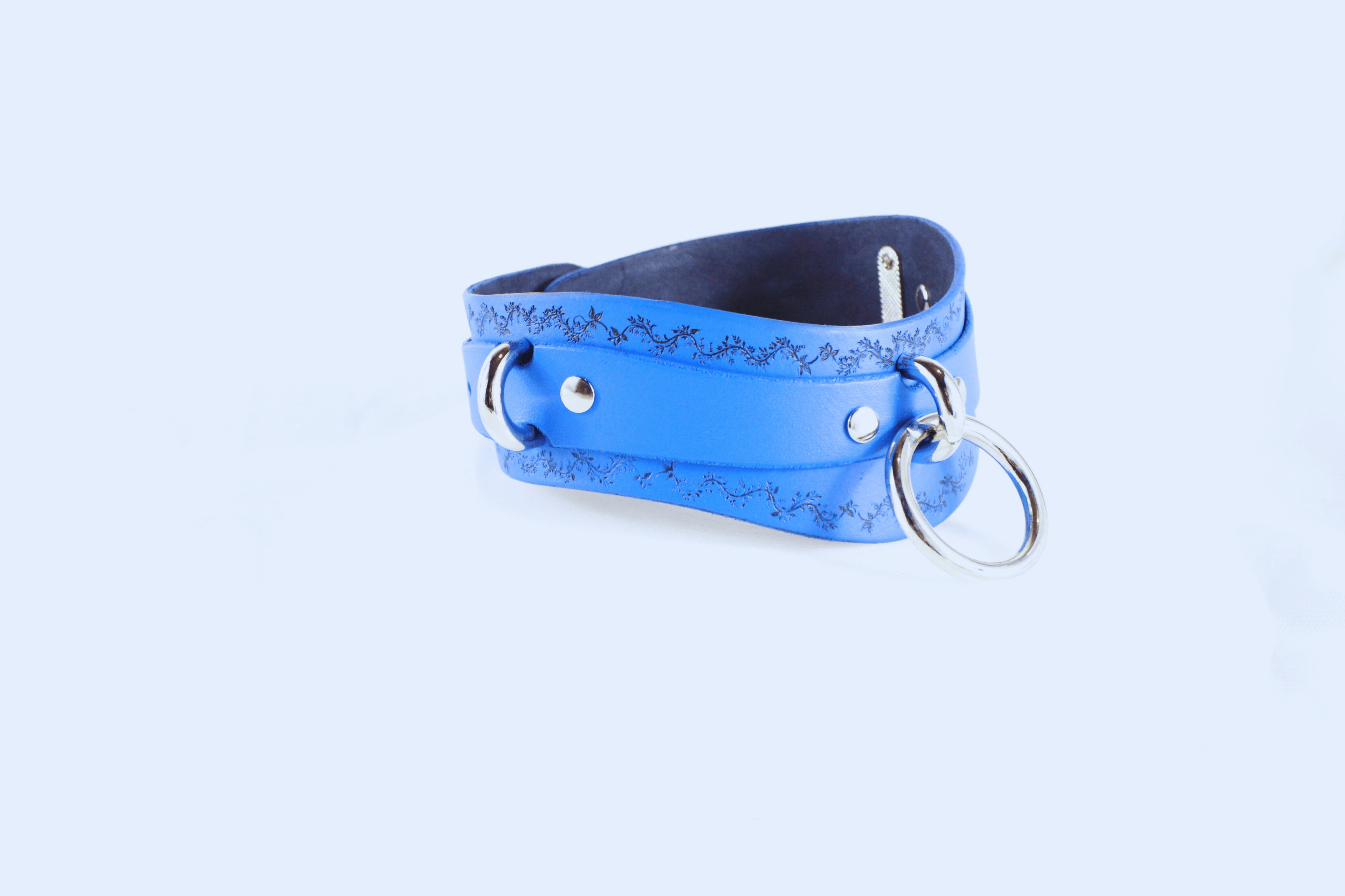 Floral Vine Posture Collar Discreet Leather Choker with O-Ring in blue with floral details and polished hardware.