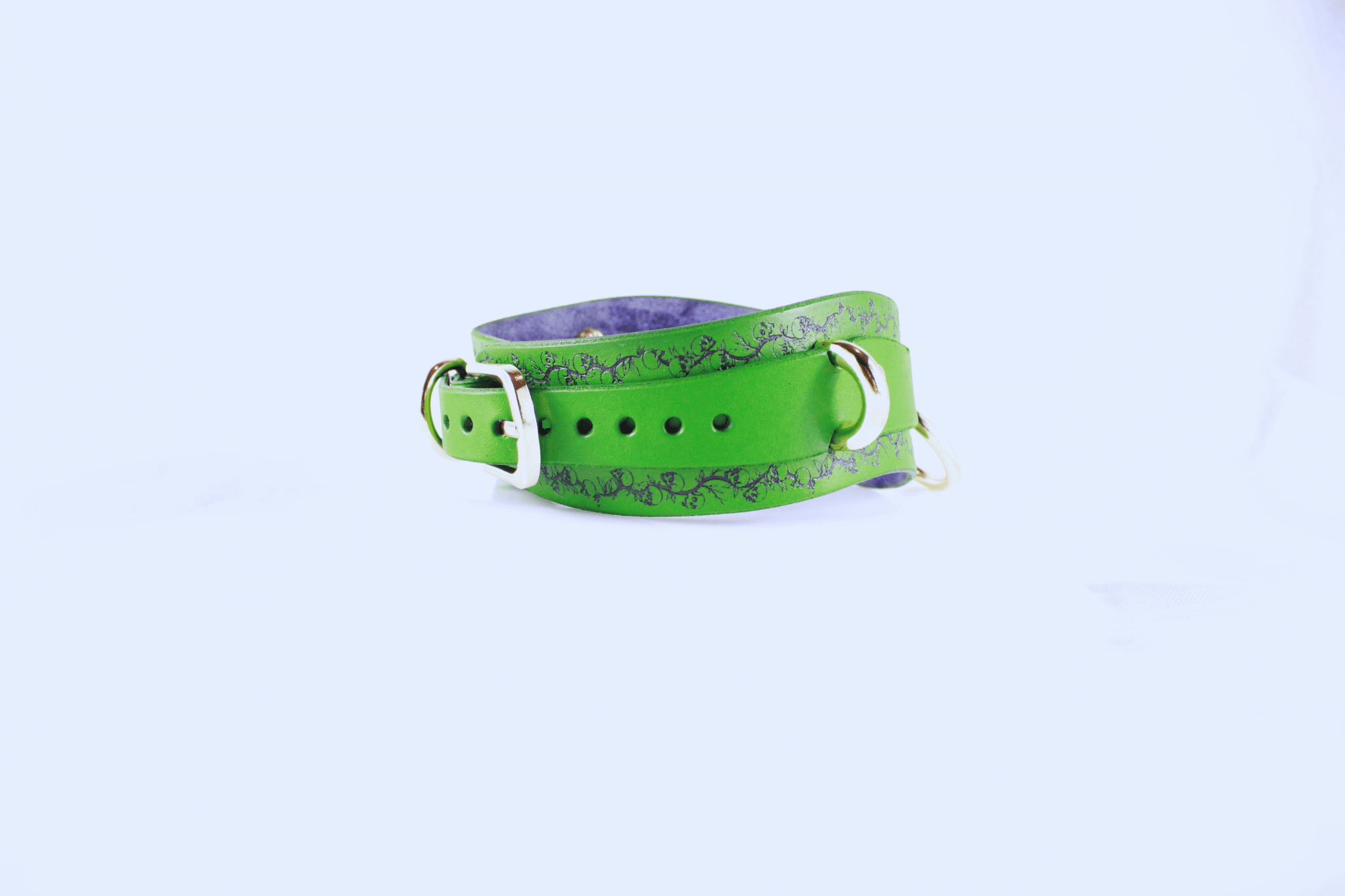 Skull Leather Choker featuring a green floral skull design with a rebellious twist, perfect for discreet style.