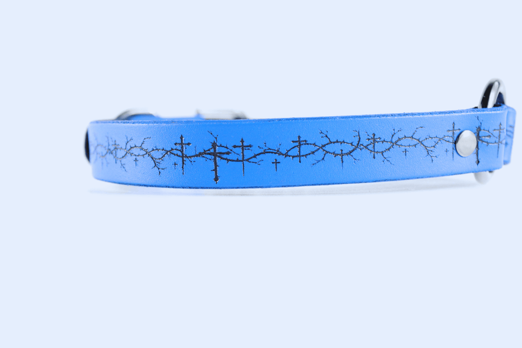Barbed BDSM Collar – Blue Leather Choker featuring barbed wire and cross motifs for a punk gothic look.