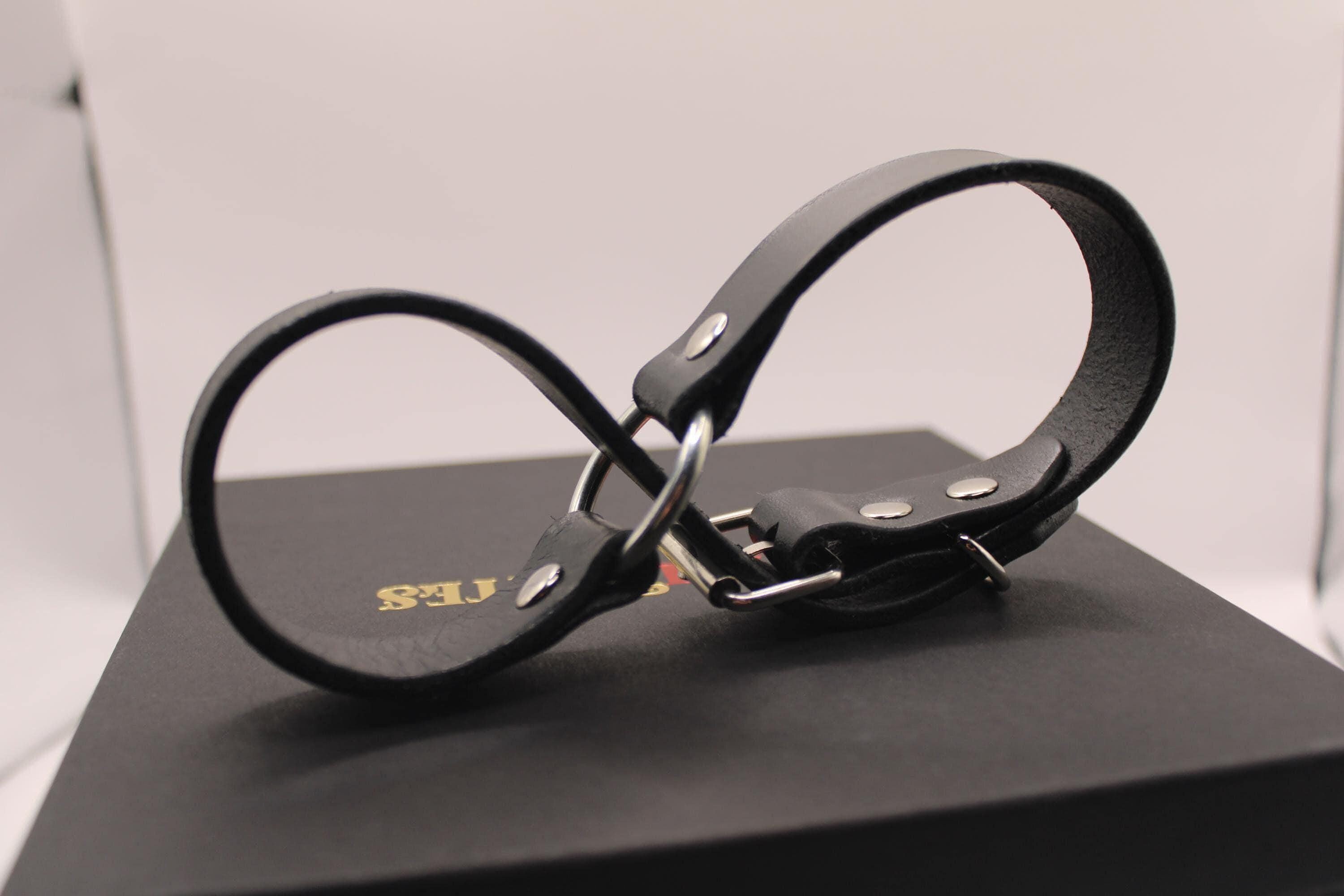 BDSM Leather Handcuffs Black Adjustable Bondage Wrist Cuffs