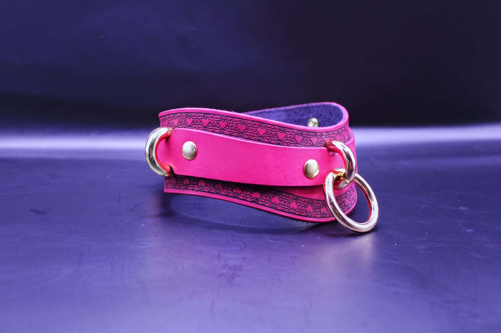 Red leather sub collar with gold rings, perfect for BDSM jewelry and discreet day collar, ideal for modern submissives.
