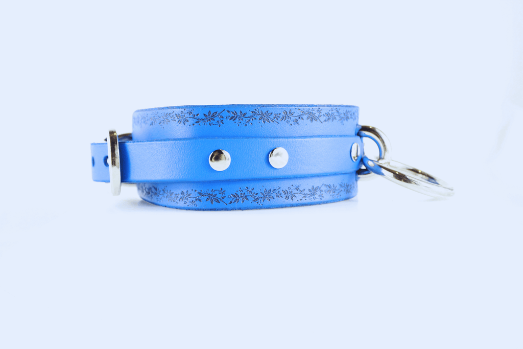 Floral Vine Leather Choker in blue with floral design trim and O-ring detail for added elegance.