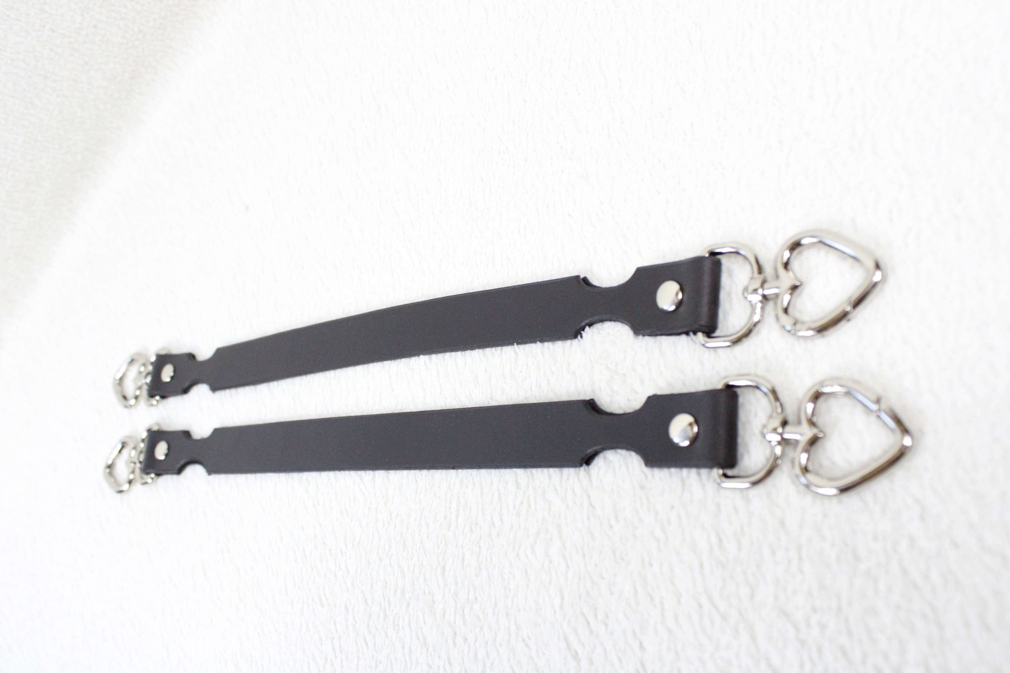 BDSM Gear Heavy-Duty Leather Hogtie Restraint with 4-Way Connector