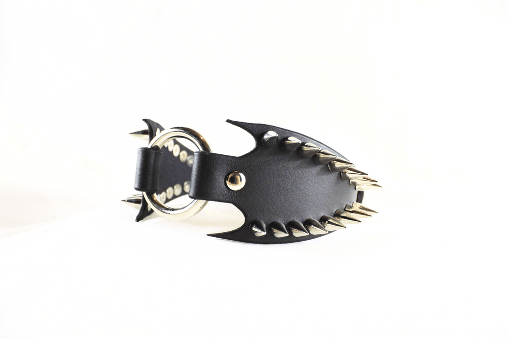 Leather Submissive Collar with spiked fang edges and gothic design, perfect for BDSM and fetish enthusiasts.