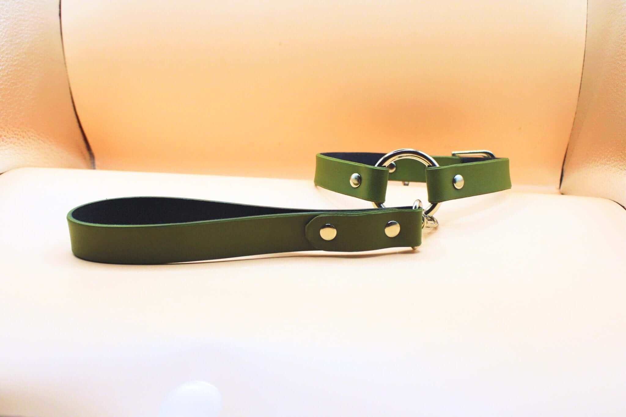 Olive green leather discreet collar and leash set, ideal for submissive jewelry and BDSM accessories.