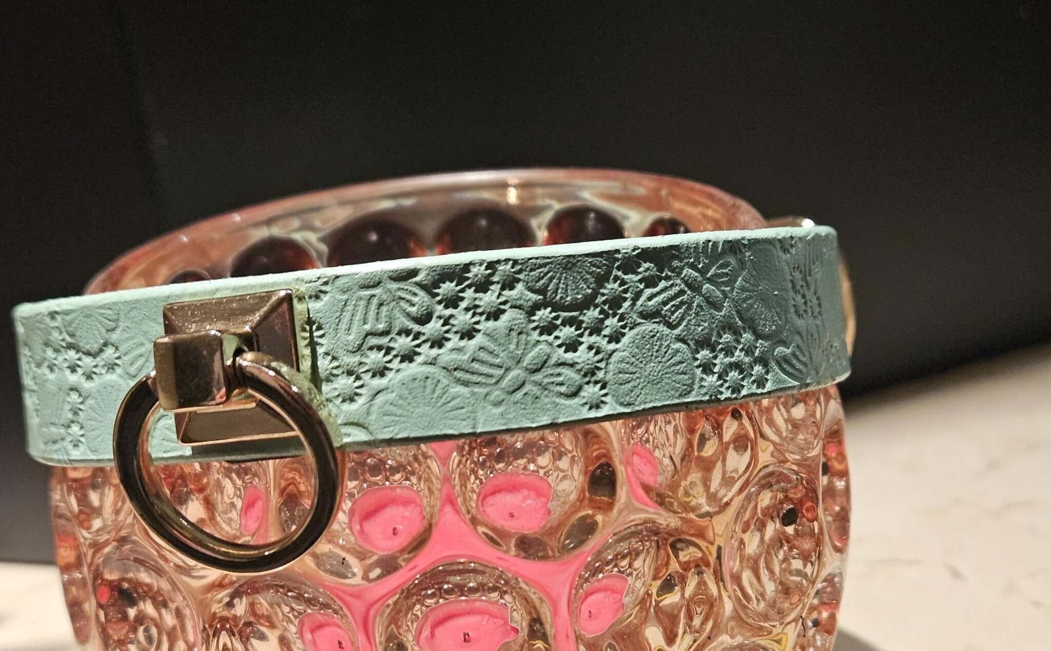 Elegant pastel floral leather choker collar with butterfly design, perfect for BDSM, DDLG, and alternative fashion enthusiasts.