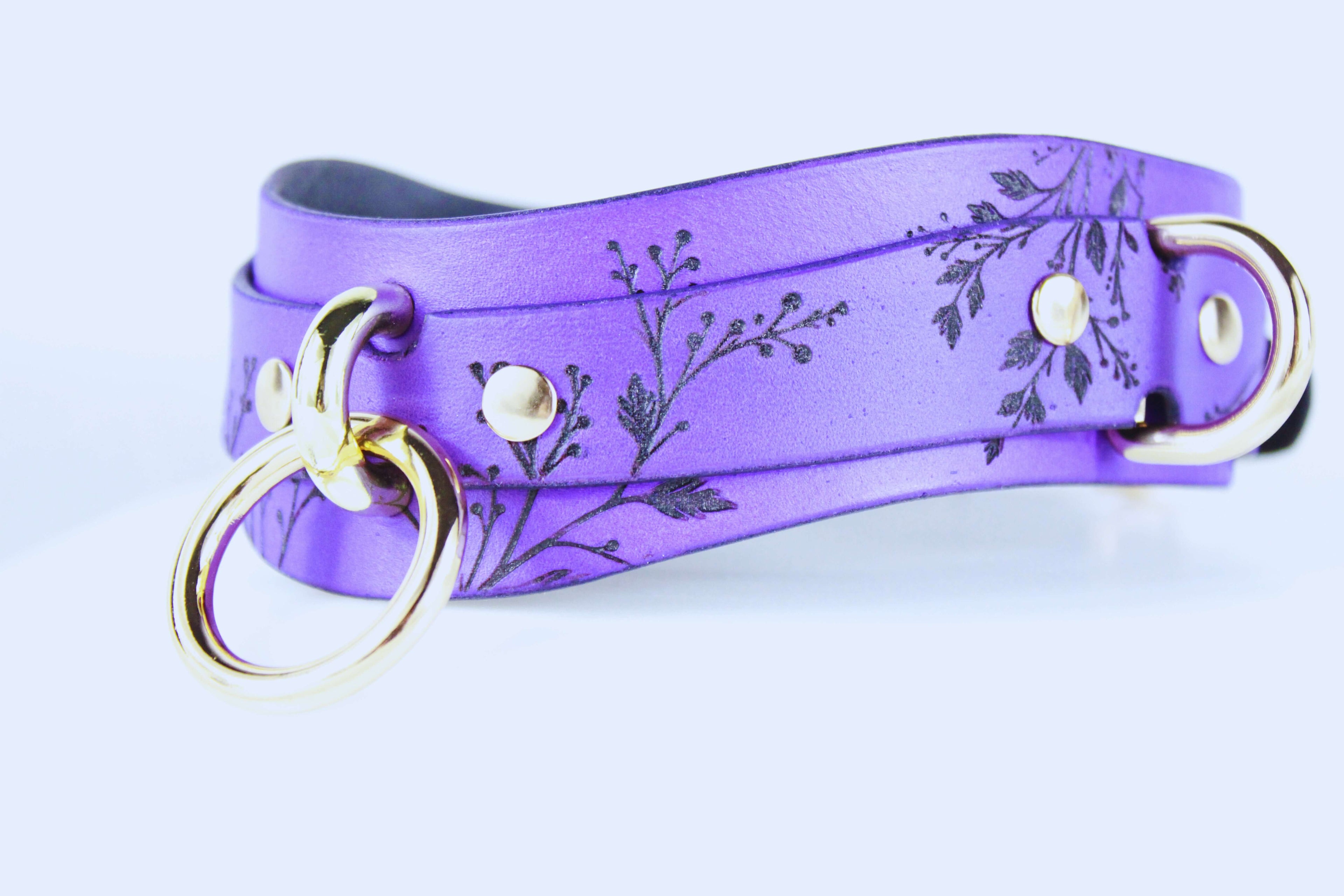 Purple Floral Submissive Collar with Gold O-Ring – Elegant BDSM Choker featuring delicate floral designs