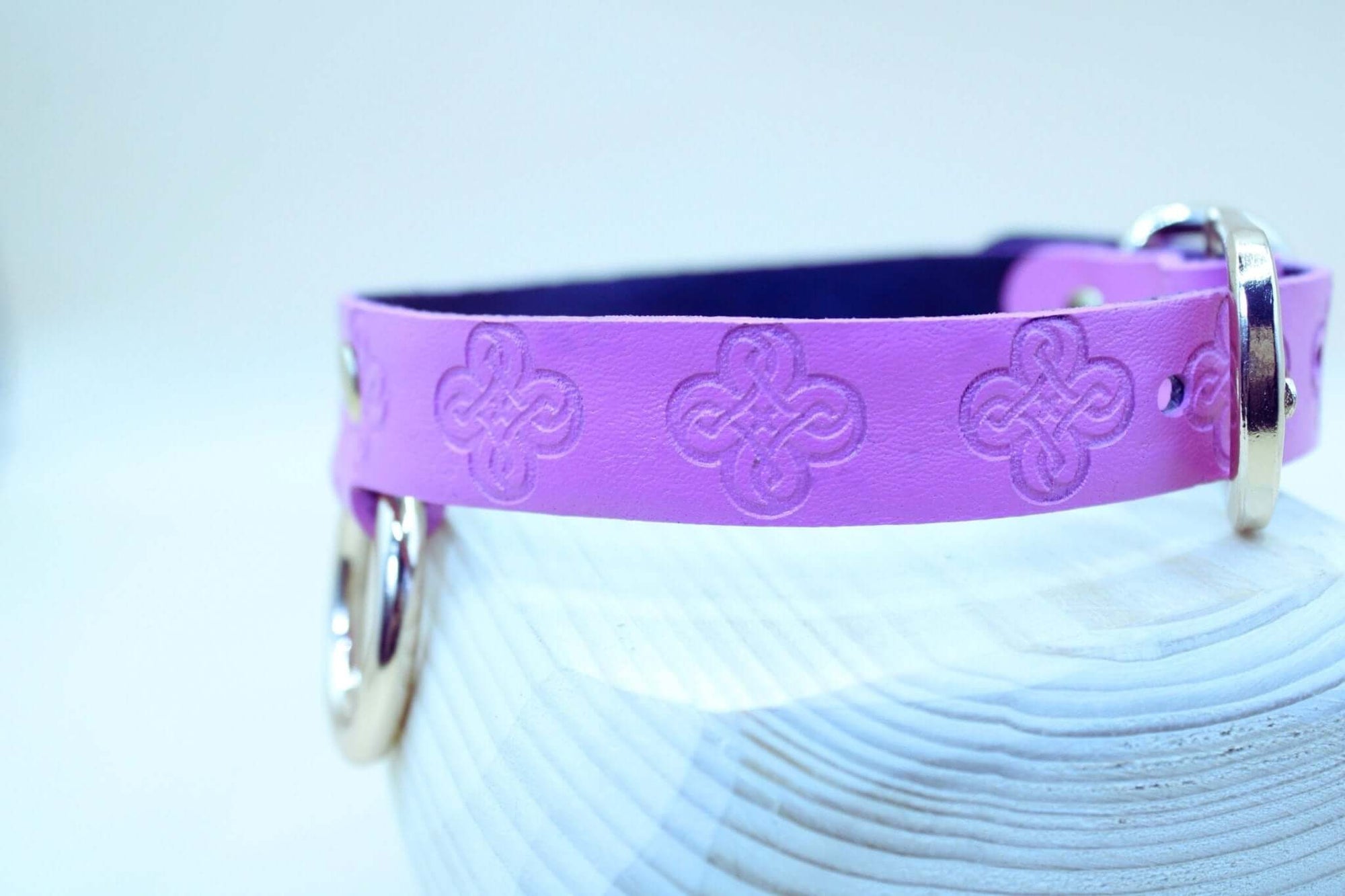 Handmade pink leather choker collar with O-ring, perfect for BDSM and submissive accessories.