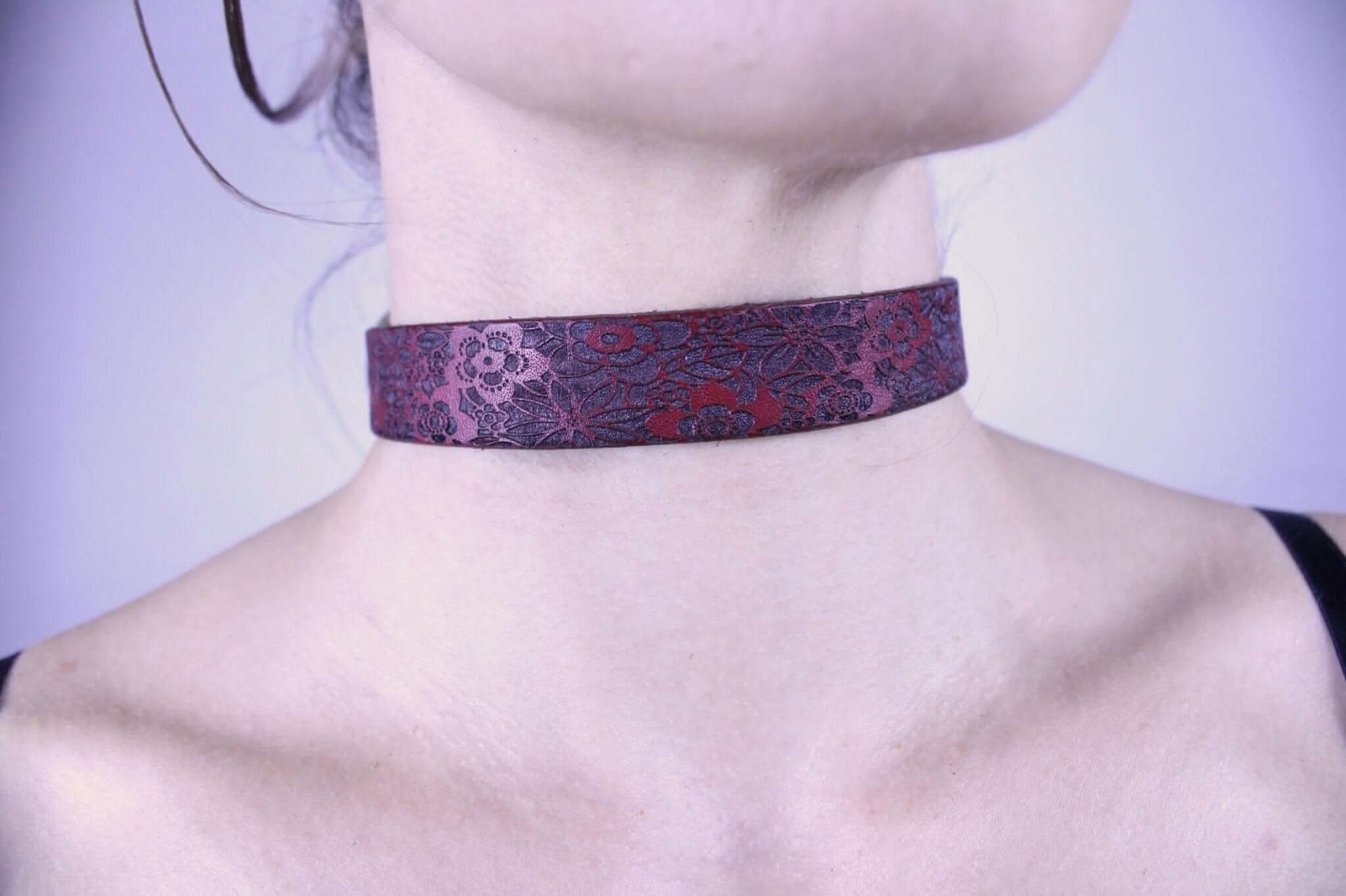 Handcrafted dark red floral sub collar for submissive jewelry lovers, perfect for intimate occasions and discreet wear.