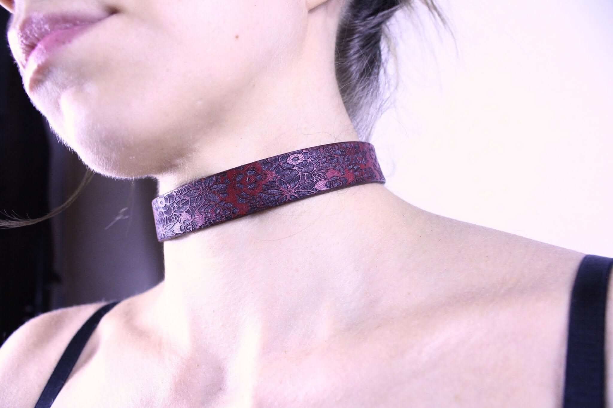 Handcrafted dark red floral sub collar showcasing elegance and style, perfect for submissive jewelry and BDSM wear.