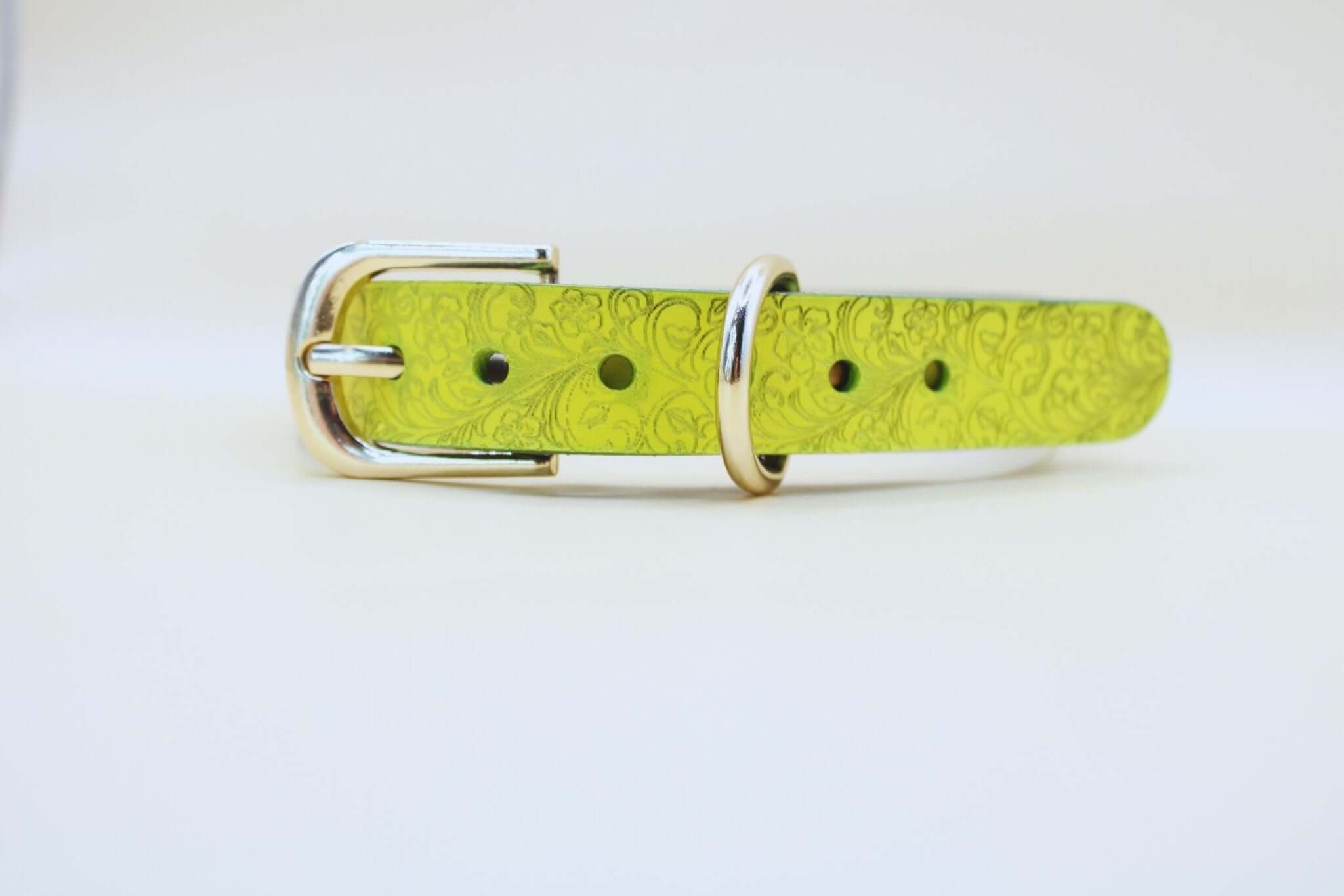 Yellow floral leather choker collar, perfect for BDSM and submissive jewelry, ideal day collar for elegant empowerment.