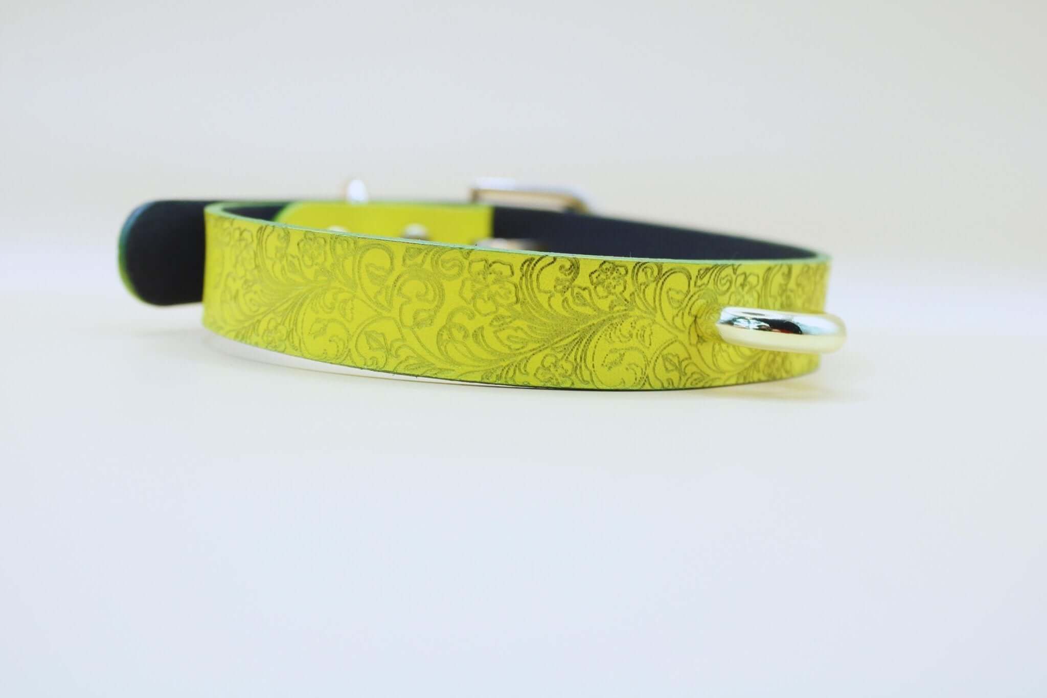 Yellow floral leather BDSM collar, perfect for submissive jewelry and discreet day collar elegance.